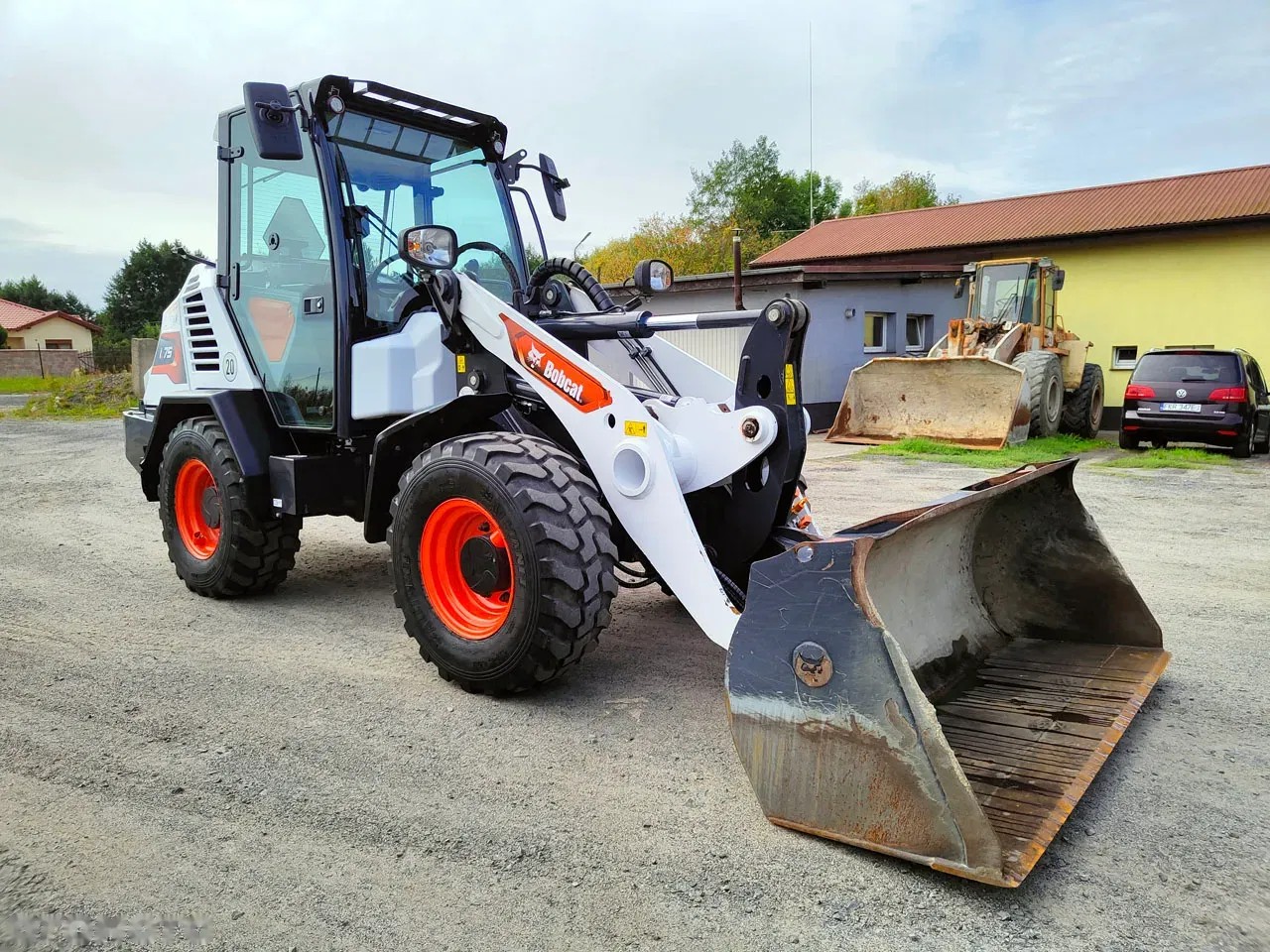 2023 Bobcat L75, 1 777 mth, dovoz Skladom v EÚ — foto 2 z 13