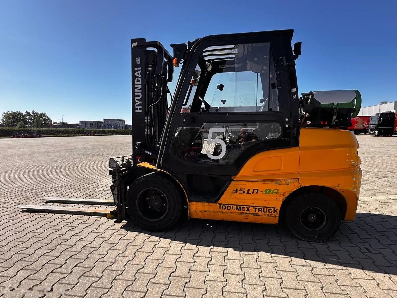 2020 Hyundai 35LN-9A, 17 348 mth, dovoz Skladom v EÚ — foto 2 z 15