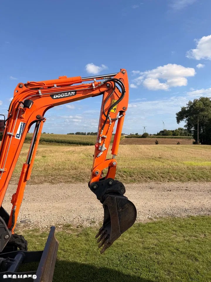 2019 Doosan DX27Z, 330 mth, dovoz Skladom v EÚ — foto 3 z 9