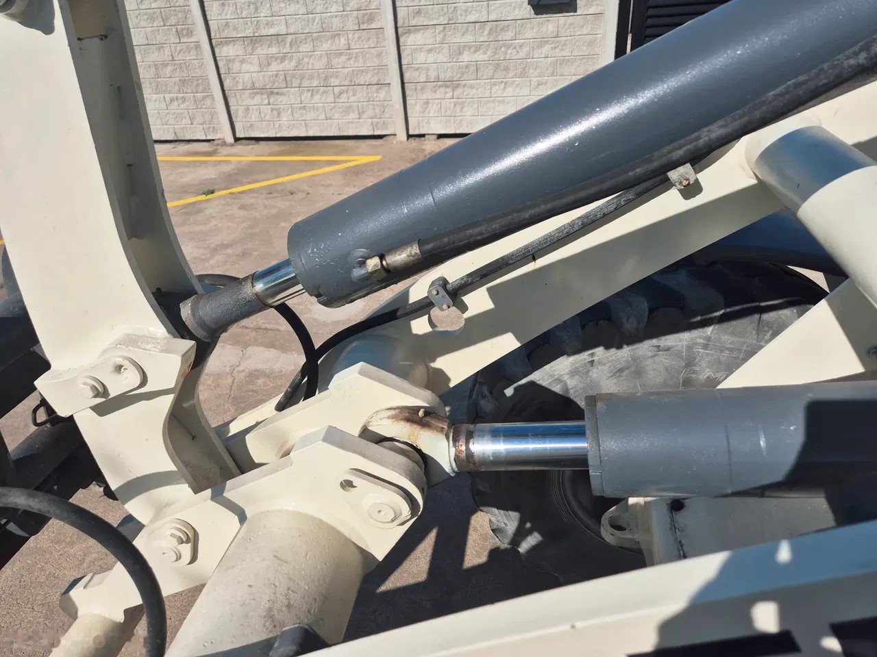 2008 Terex TL80, 9 400 mth, dovoz Skladom v EÚ — foto 15 z 24