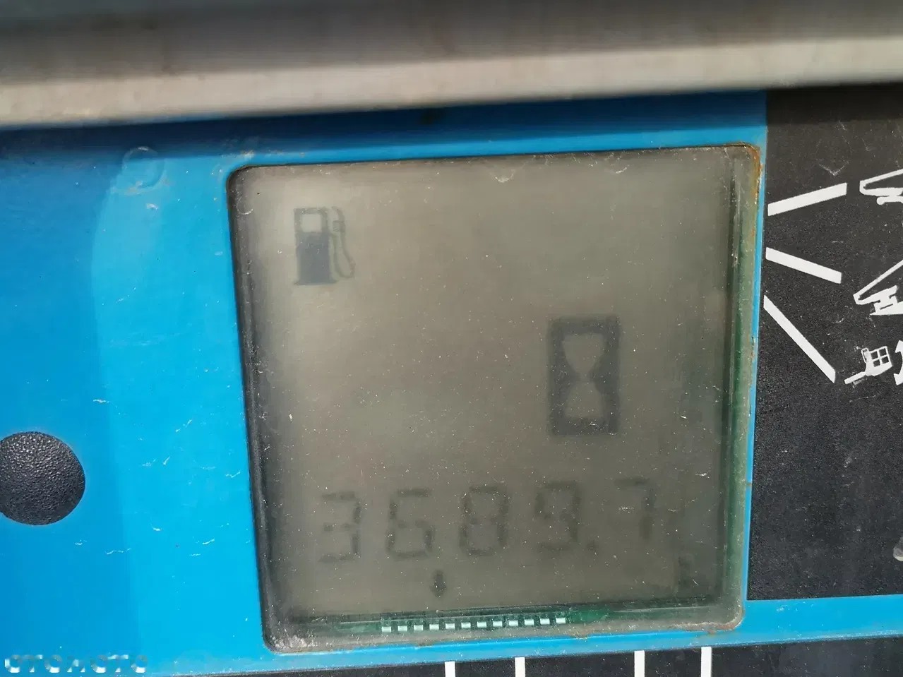 2007 Genie, 3 689 mth, dovoz Skladom v EÚ — foto 9 z 10