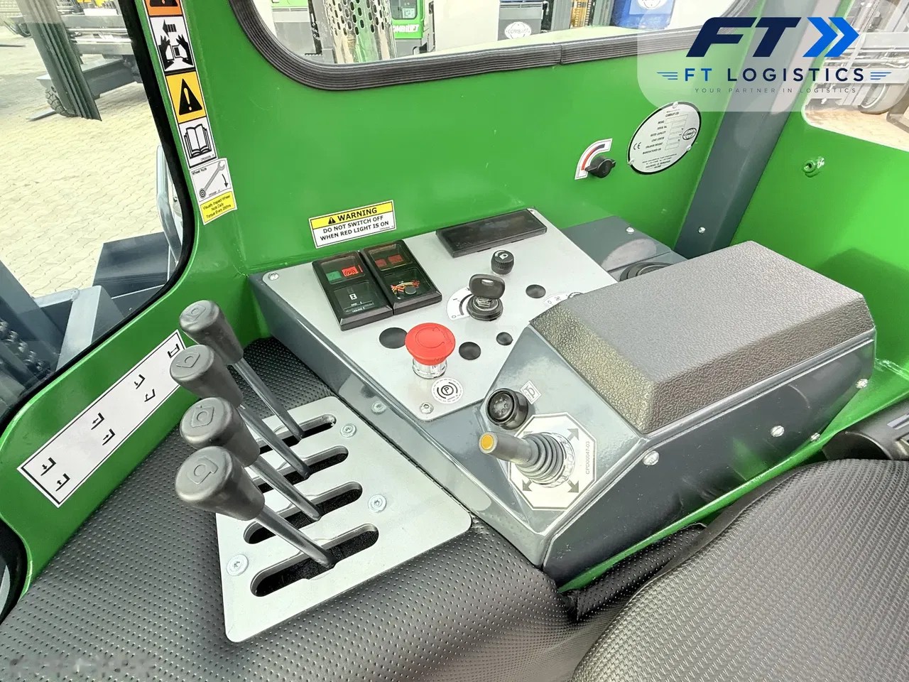2016 Combilift WÓZEK, 2 048 mth, dovoz Skladom v EÚ — foto 11 z 24