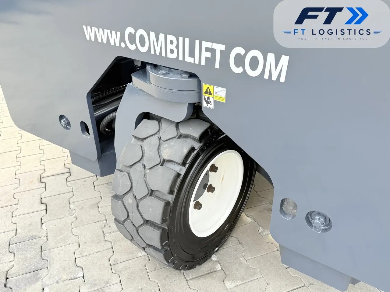 2016 Combilift WÓZEK, 2 048 mth, dovoz Skladom v EÚ — foto 5 z 24