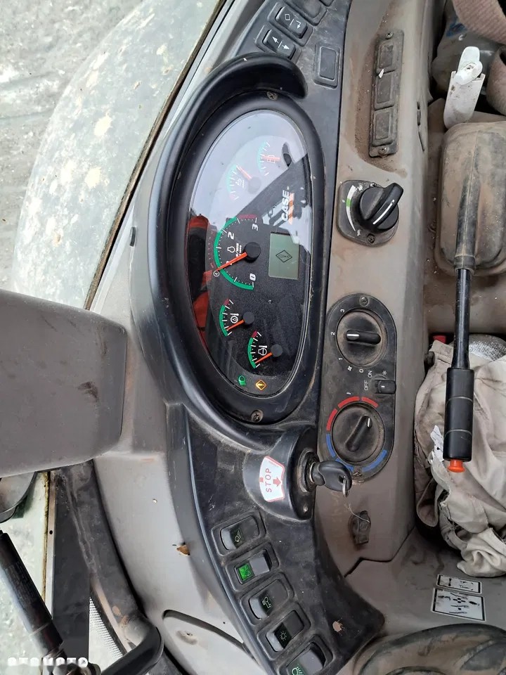 2019 Case 580, 3 243 mth, dovoz Skladom v EÚ — foto 10 z 16