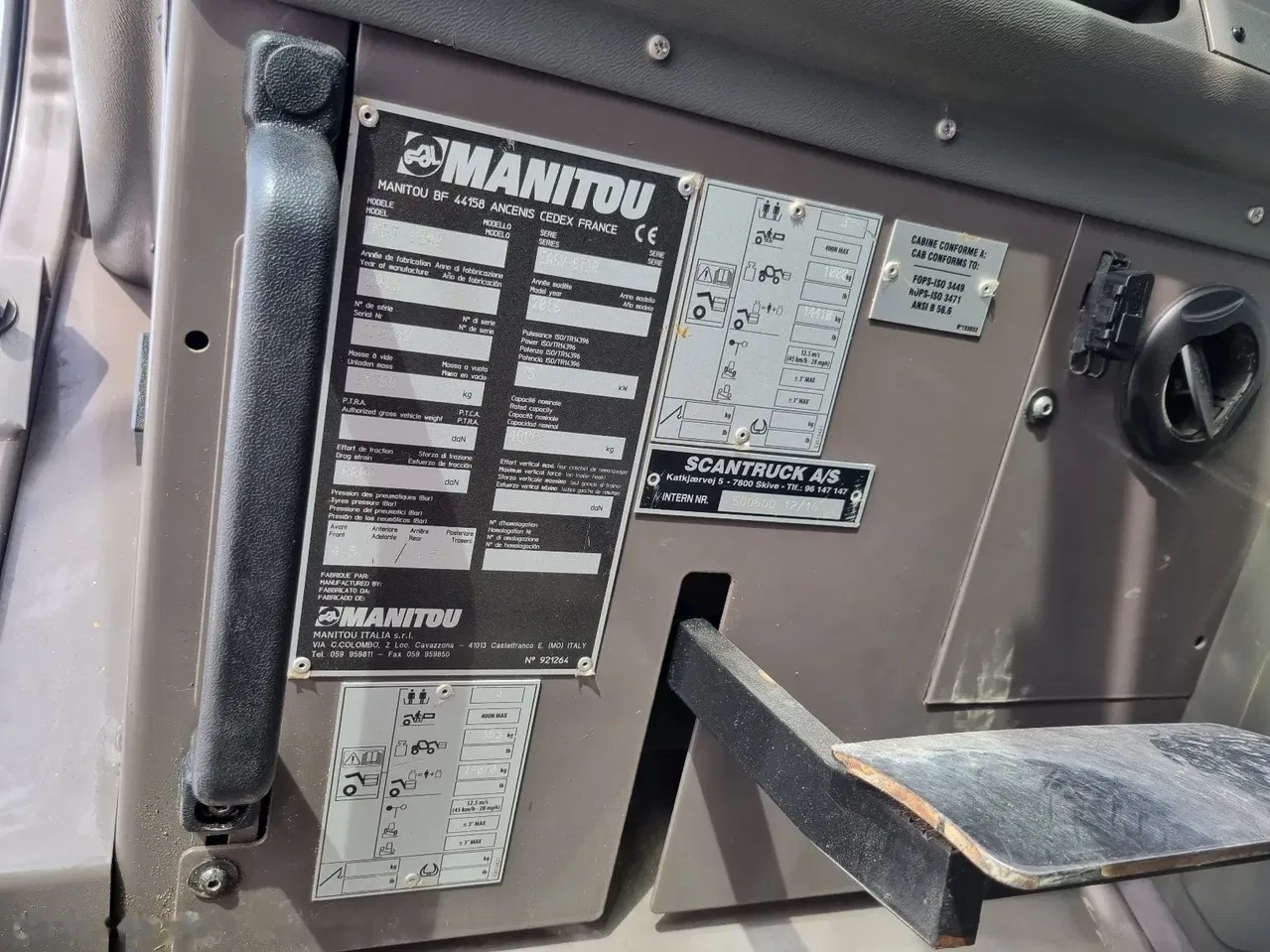 2016 Manitou MRT, 3 335 mth, dovoz Skladom v EÚ — foto 11 z 15