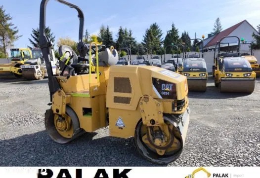 2012 Caterpillar VÁLEC, 1 731 mth, dovoz Skladom v EÚ — foto 3 z 13