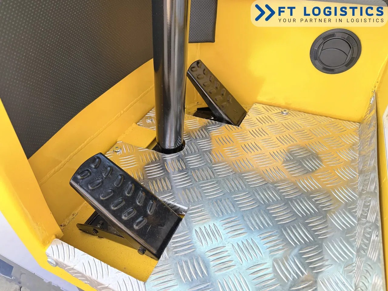 2015 Combilift WÓZEK, 4 349 mth, dovoz Skladom v EÚ — foto 9 z 24