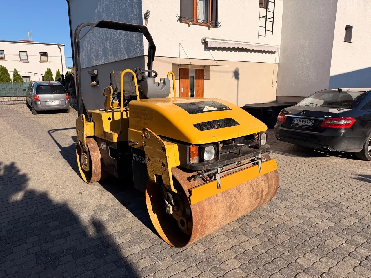 2006 Caterpillar CB-334E XW Drogowy Import, dovoz Skladom v EÚ — foto 7 z 18