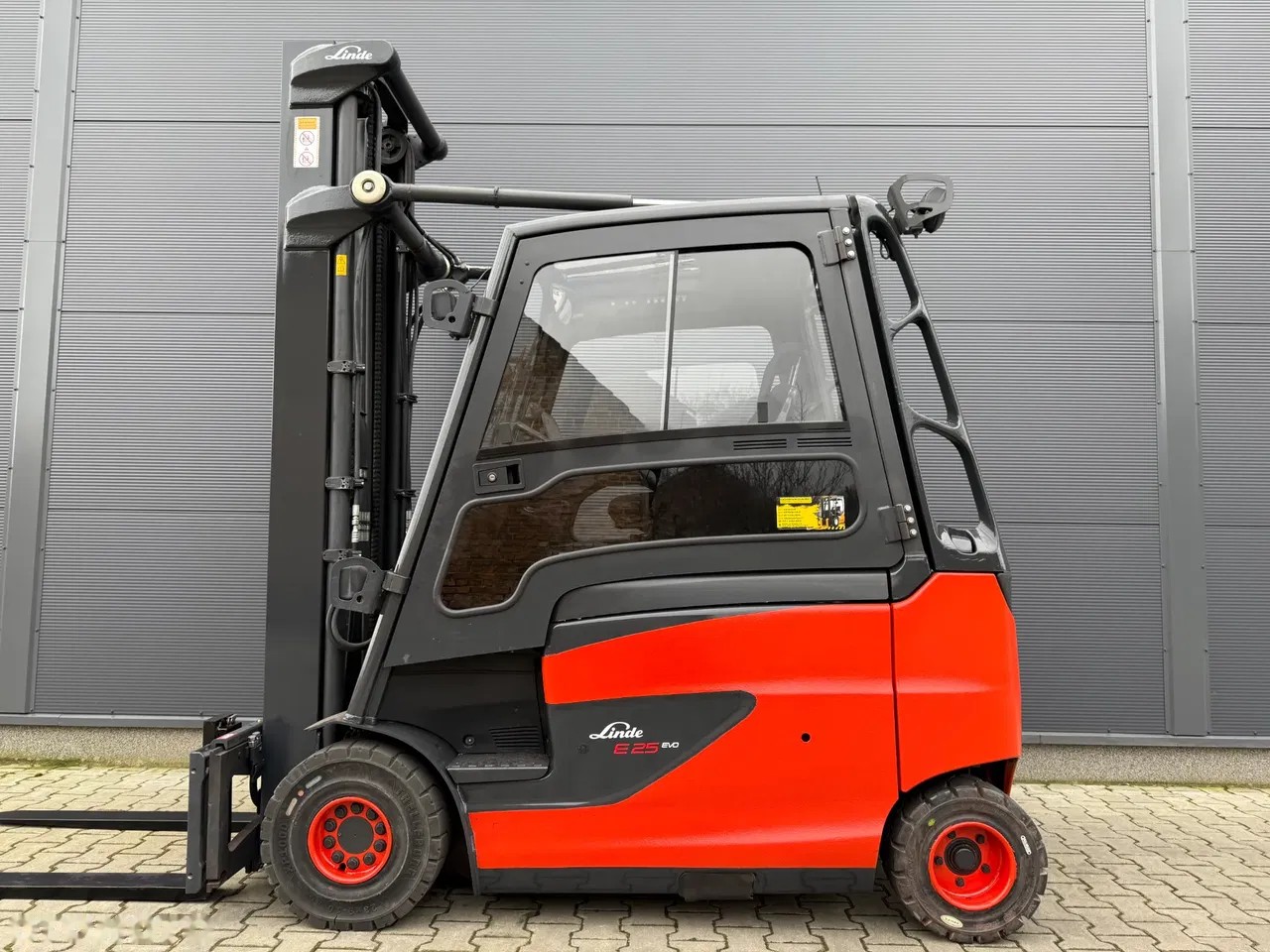 2018 Linde, 11 353 mth, dovoz Skladom v EÚ — foto 9 z 11