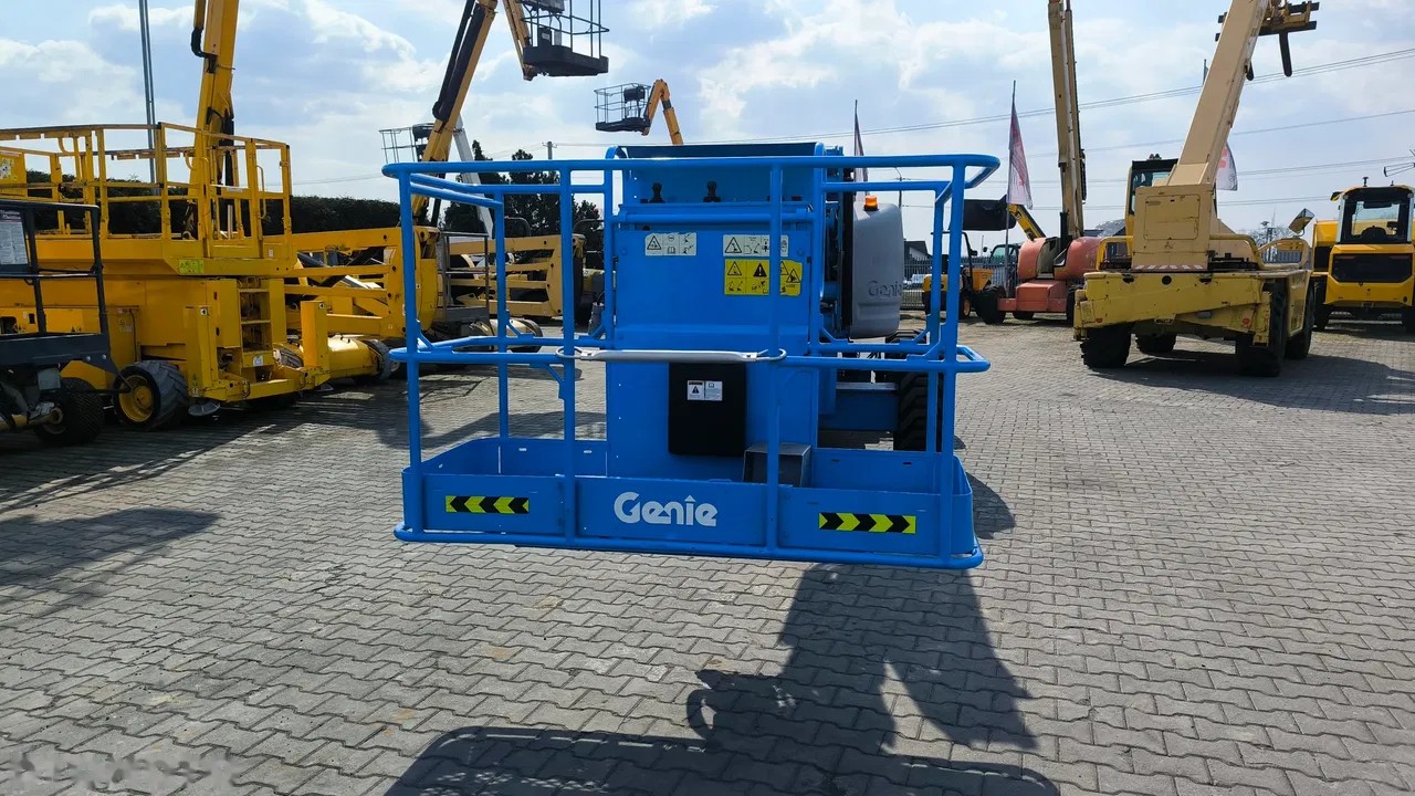 2013 Genie, 2 567 mth, dovoz Skladom v EÚ — foto 6 z 24