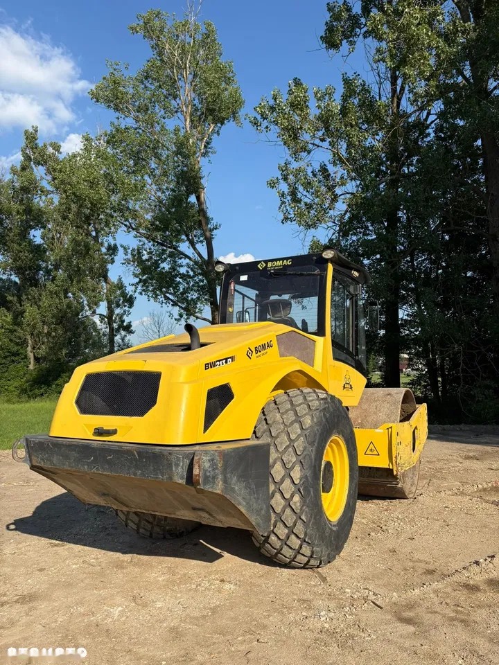2016 Bomag BW213 D-5, 4 950 mth, dovoz Skladom v EÚ — foto 6 z 13
