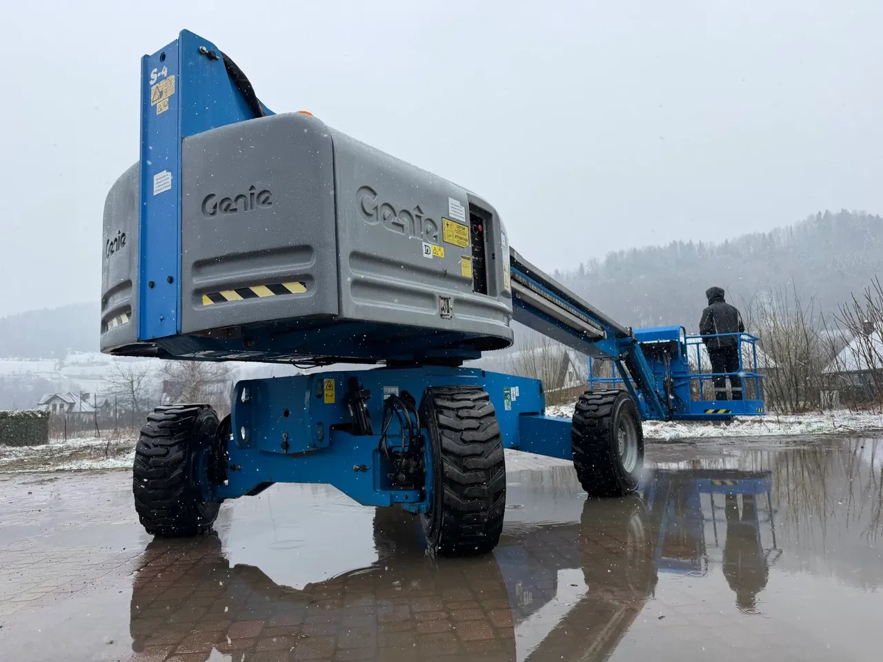 2015 Genie S-45, dovoz Skladom v EÚ — foto 1