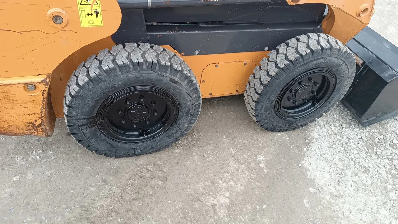 2014 Case SR 175, 3 000 mth, dovoz Skladom v EÚ — foto 11 z 13