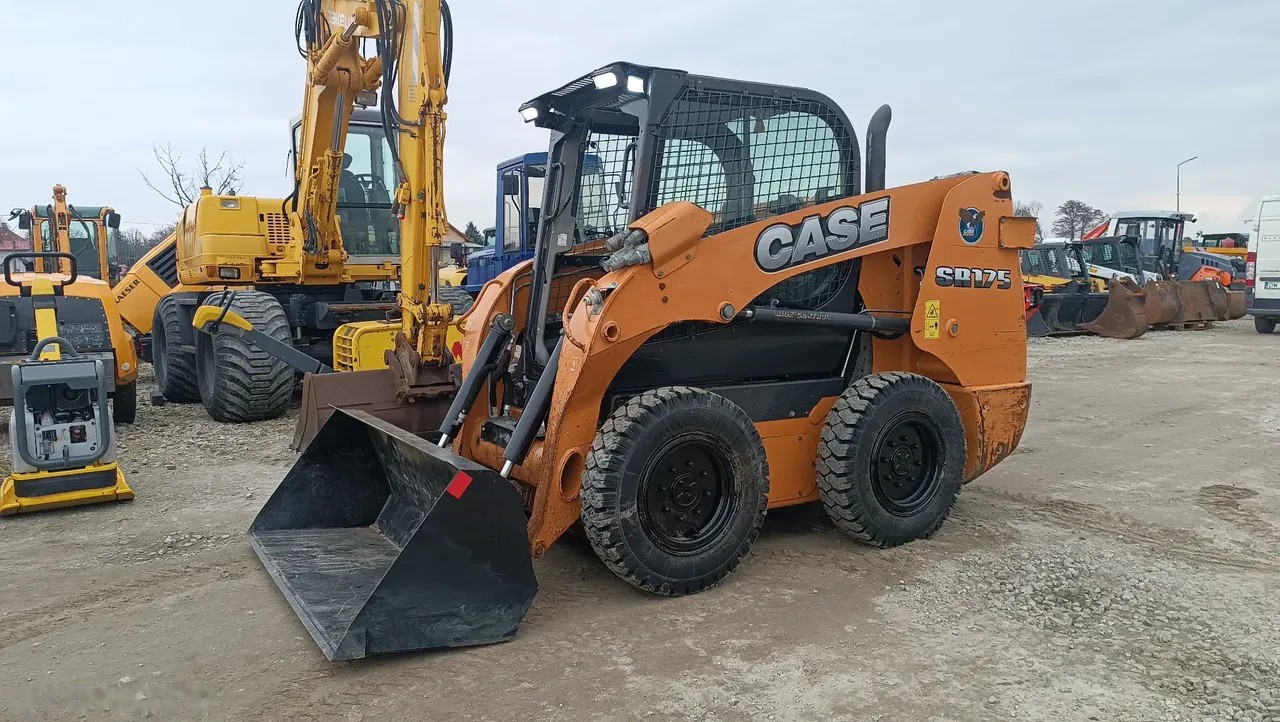 2014 Case SR 175, 3 000 mth, dovoz Skladom v EÚ — foto 6 z 13