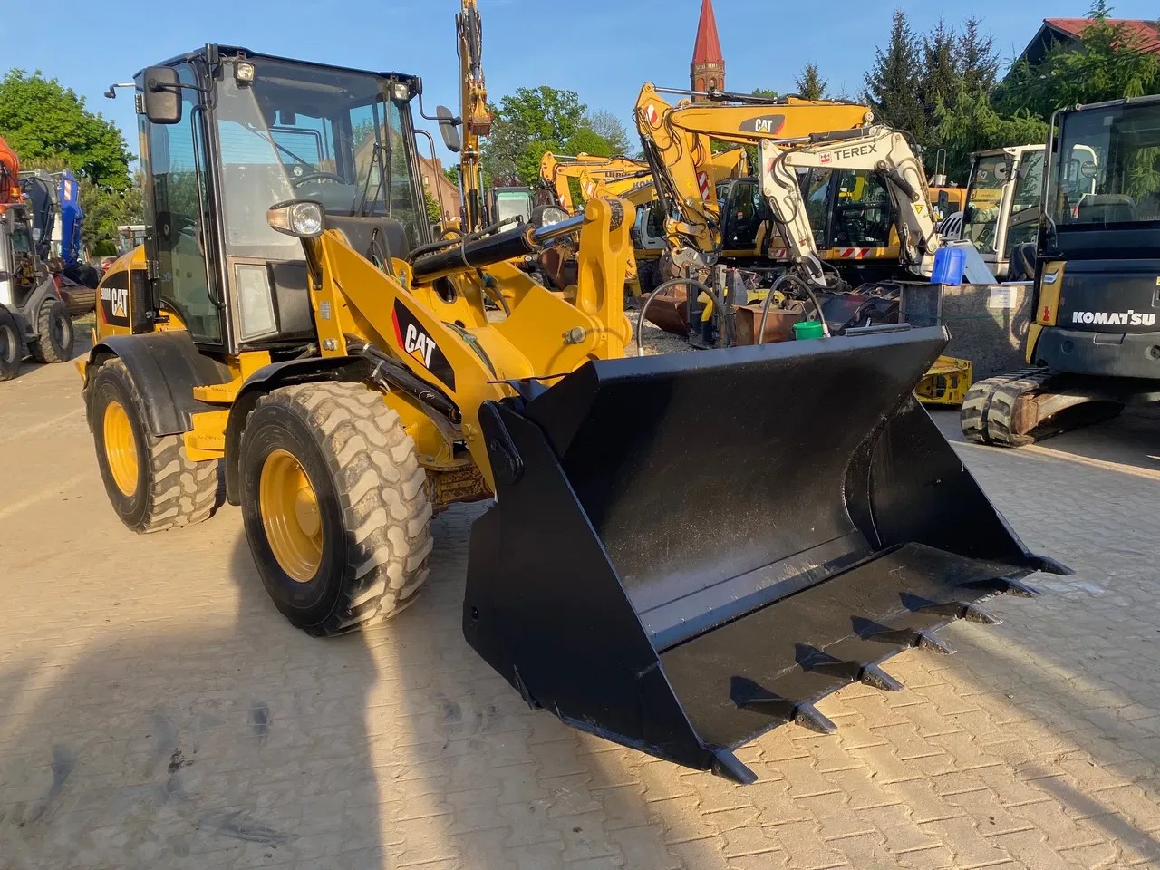 2017 Caterpillar, 3 900 mth, dovoz Skladom v EÚ — foto 8 z 24