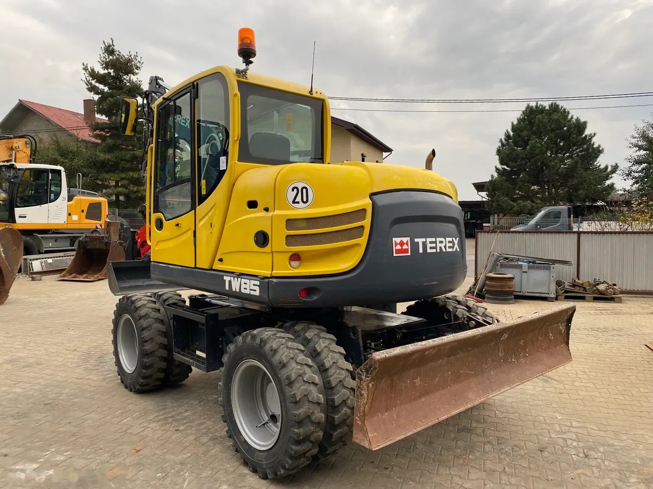 2013 Terex, 10 000 mth, dovoz Skladom v EÚ — foto 9 z 24