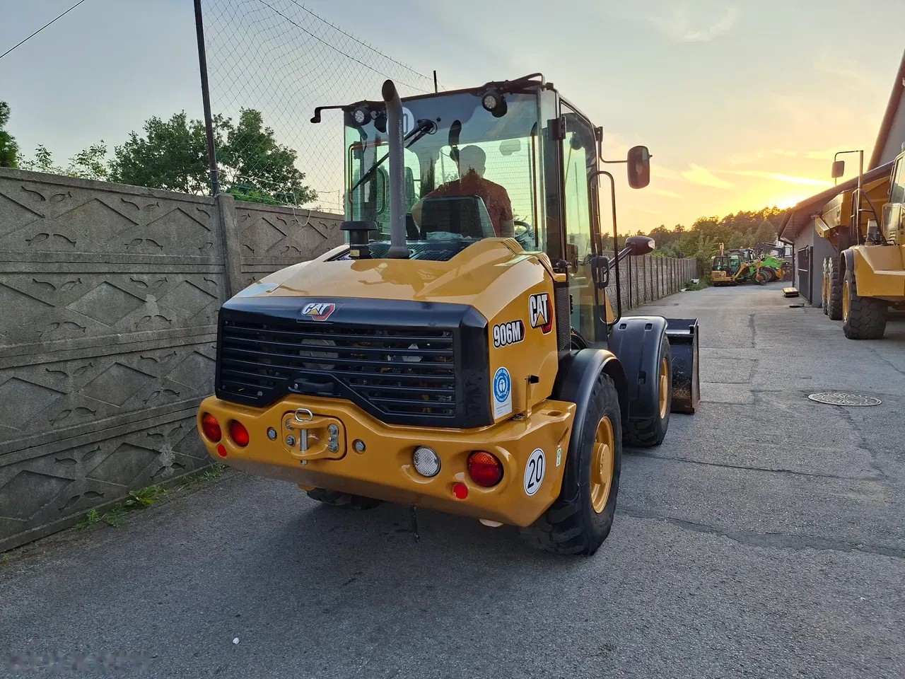 2020 Caterpillar CAT 906 M, 2 050 mth, dovoz Skladom v EÚ — foto 6 z 24