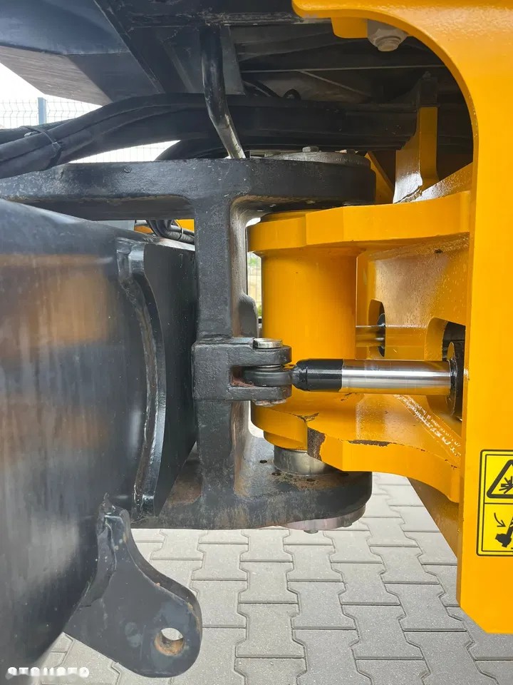 2017 JCB VIBROMAX, 2 849 mth, dovoz Skladom v EÚ — foto 7 z 24