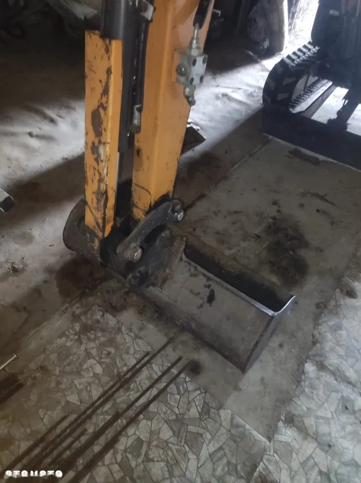 2018 Case CX18c, 2 600 mth, dovoz Skladom v EÚ — foto 10 z 14