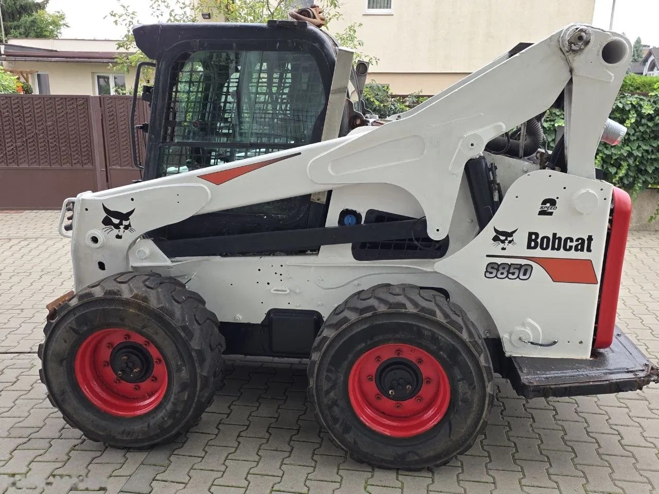 2017 Bobcat S850, 2 400 mth, dovoz Skladom v EÚ — foto 3 z 24