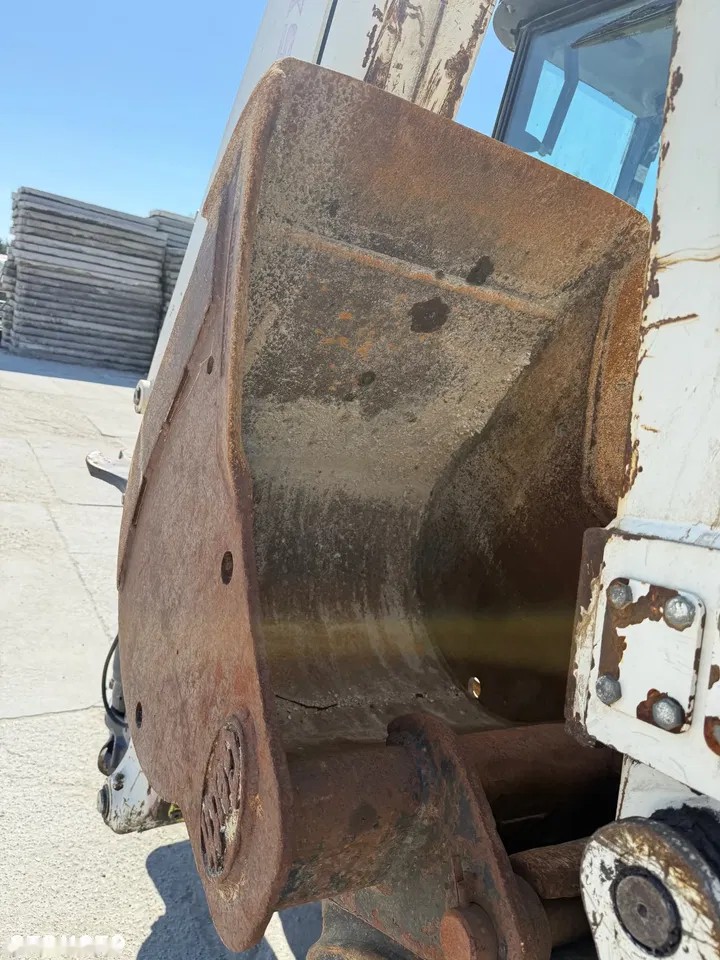 2012 Terex 860, 10 092 mth, dovoz Skladom v EÚ — foto 16 z 24