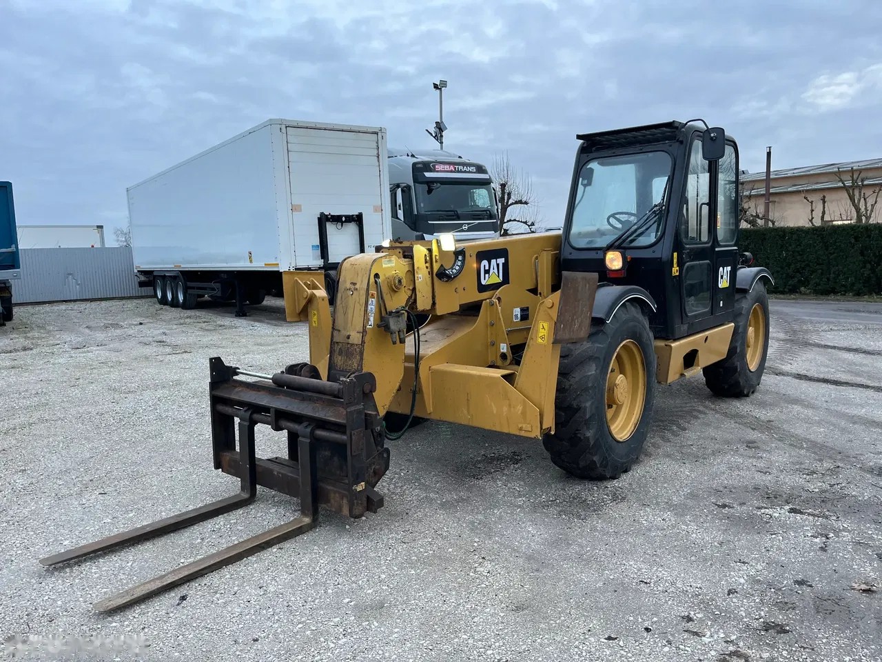 2002 Caterpillar, 10 000 mth, dovoz Skladom v EÚ — foto 10 z 24