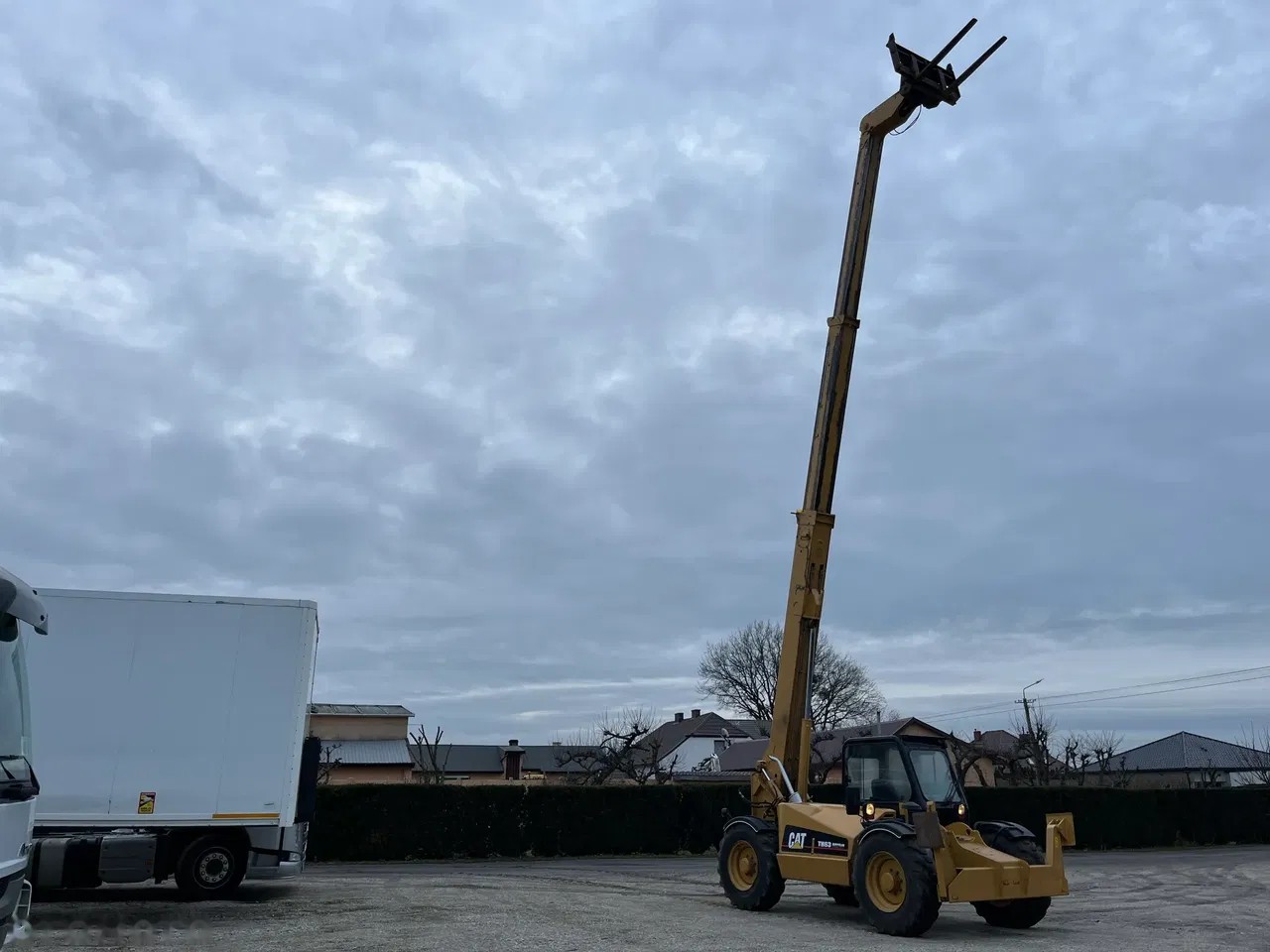 2002 Caterpillar, 10 000 mth, dovoz Skladom v EÚ — foto 2 z 24