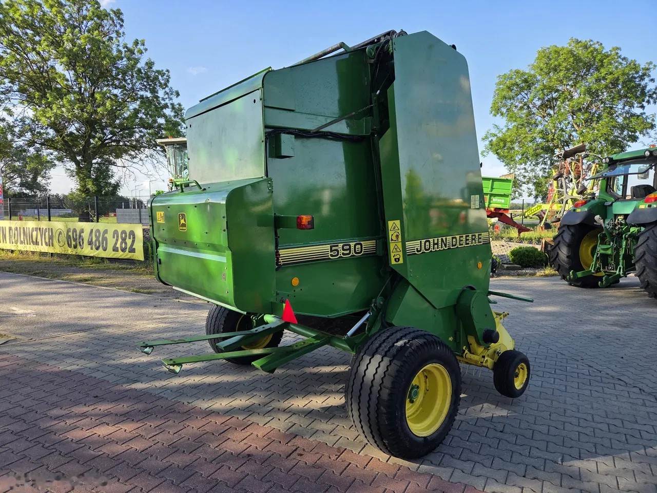 2000 John Deere 590, dovoz Skladom v EÚ — foto 5 z 21