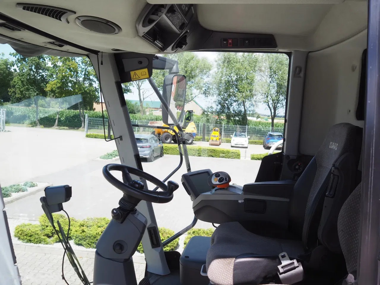 2012 Claas Lexion 660 + V750, 2 476 mth, dovoz Skladom v EÚ — foto 5 z 12
