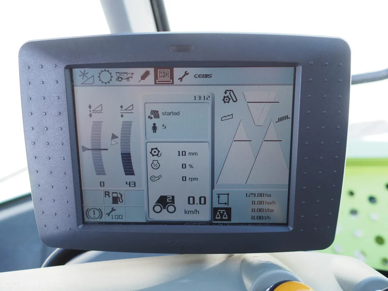 2012 Claas Lexion 660 + V750, 2 476 mth, dovoz Skladom v EÚ — foto 7 z 12