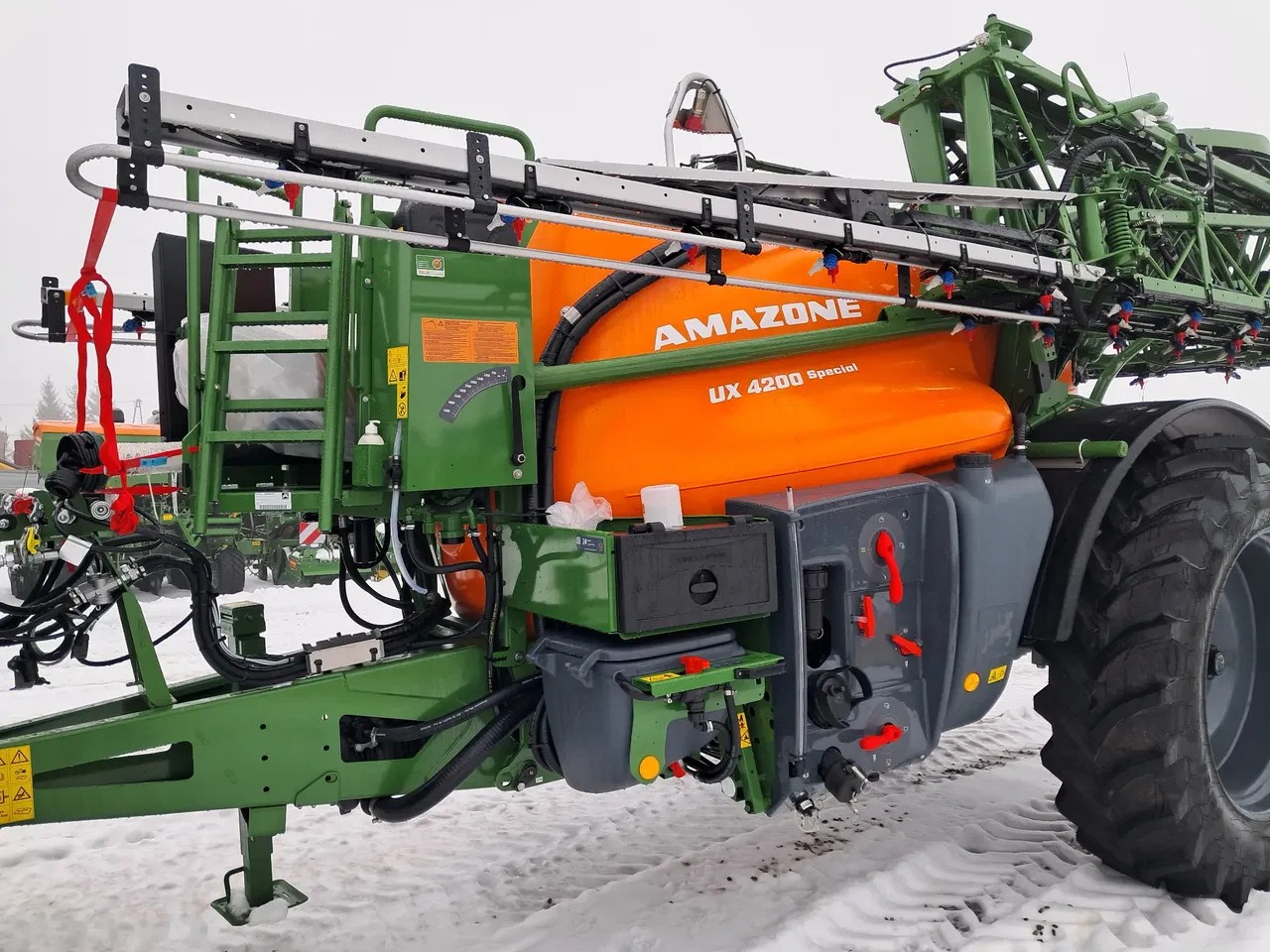 2026 Amazone UX 4200, dovoz Skladom v EÚ — foto 6 z 8