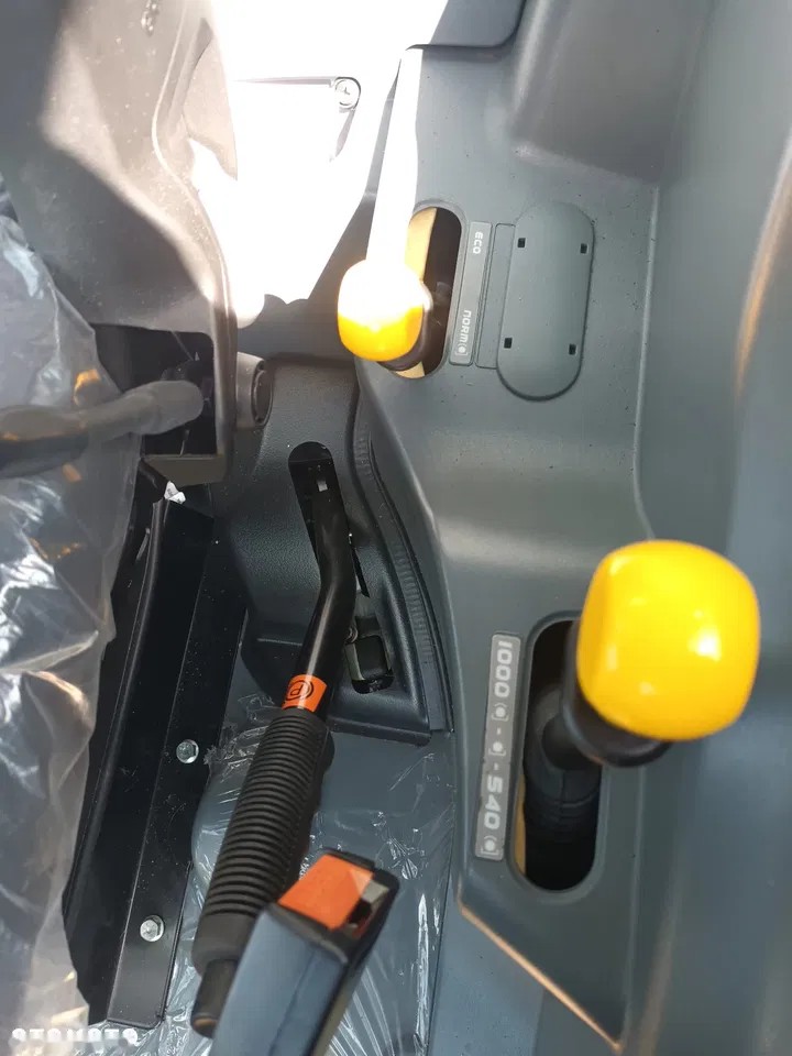 2024 Landini 6-135H, dovoz Skladom v EÚ — foto 11 z 12