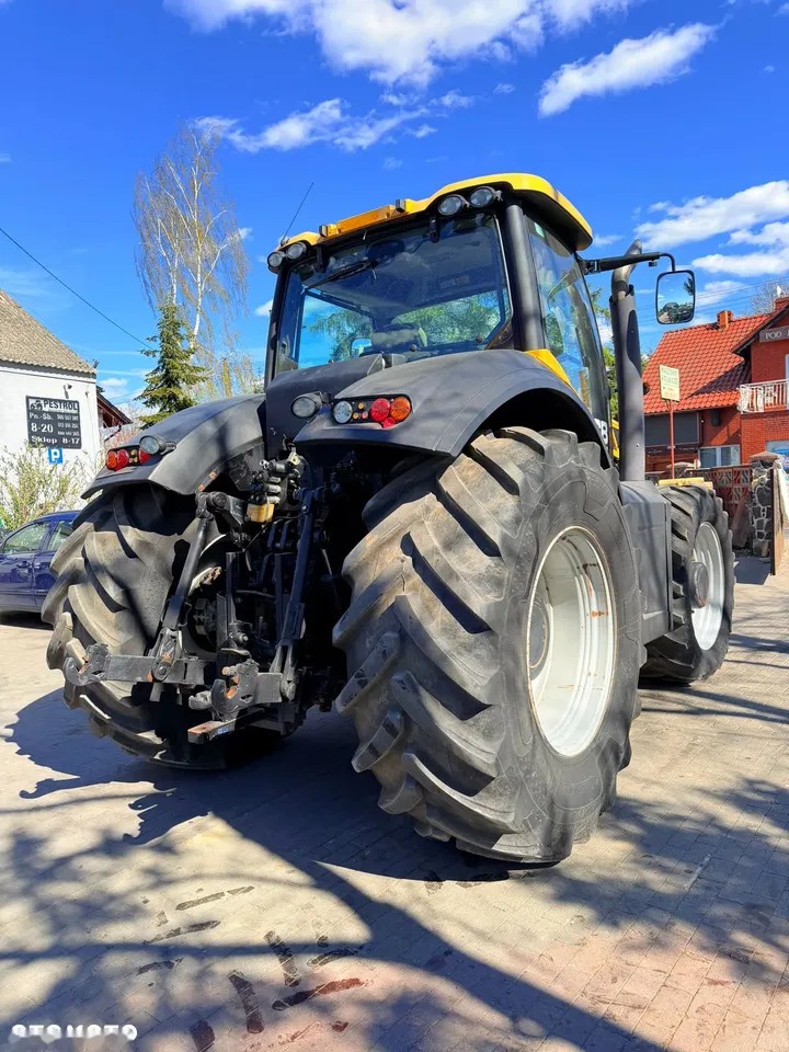 2015 JCB Fastrac 8310, 5 827 mth, dovoz Skladom v EÚ — foto 14 z 24