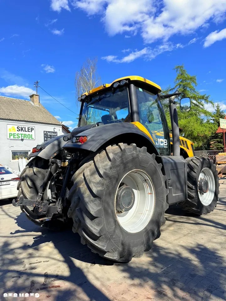 2015 JCB Fastrac 8310, 5 827 mth, dovoz Skladom v EÚ — foto 15 z 24