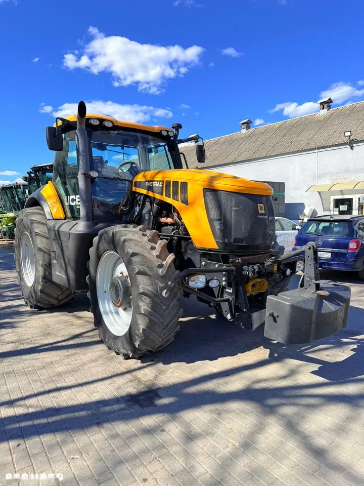 2015 JCB Fastrac 8310, 5 827 mth, dovoz Skladom v EÚ — foto 4 z 24