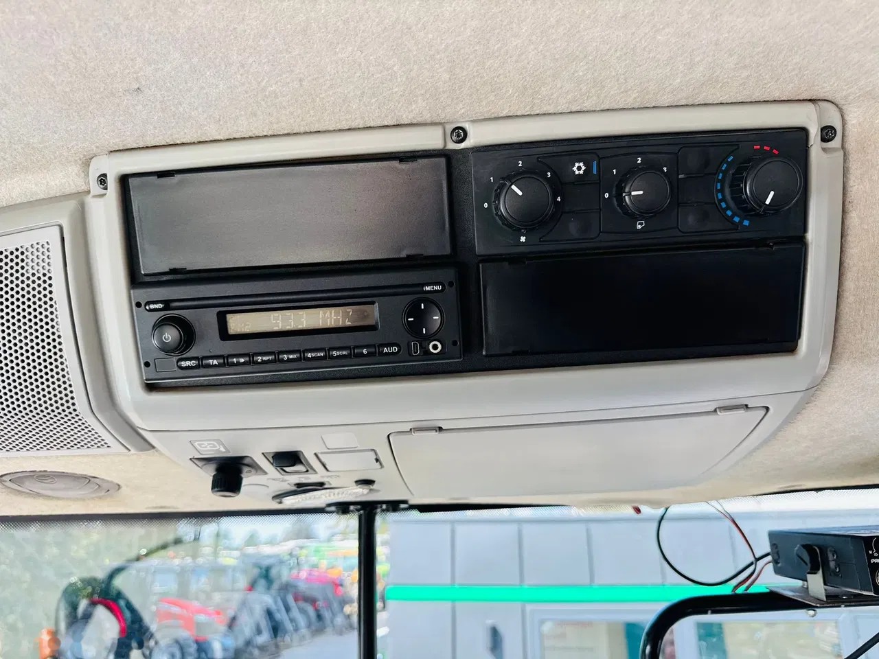 2018 Valtra T254 Versu, 8 300 mth, dovoz Skladom v EÚ — foto 12 z 15