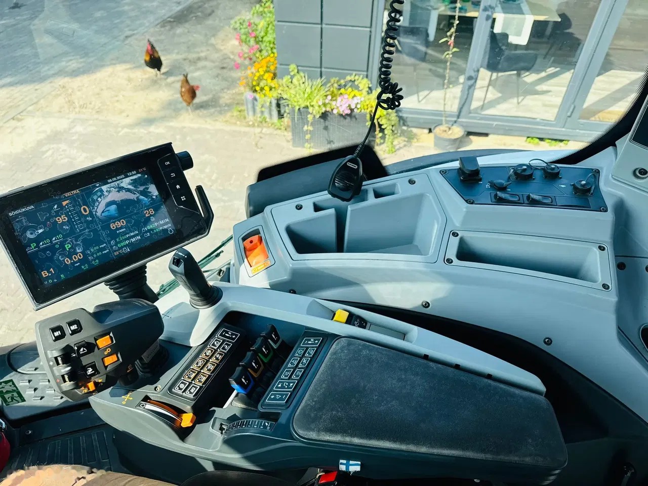 2018 Valtra T254 Versu, 8 300 mth, dovoz Skladom v EÚ — foto 14 z 15