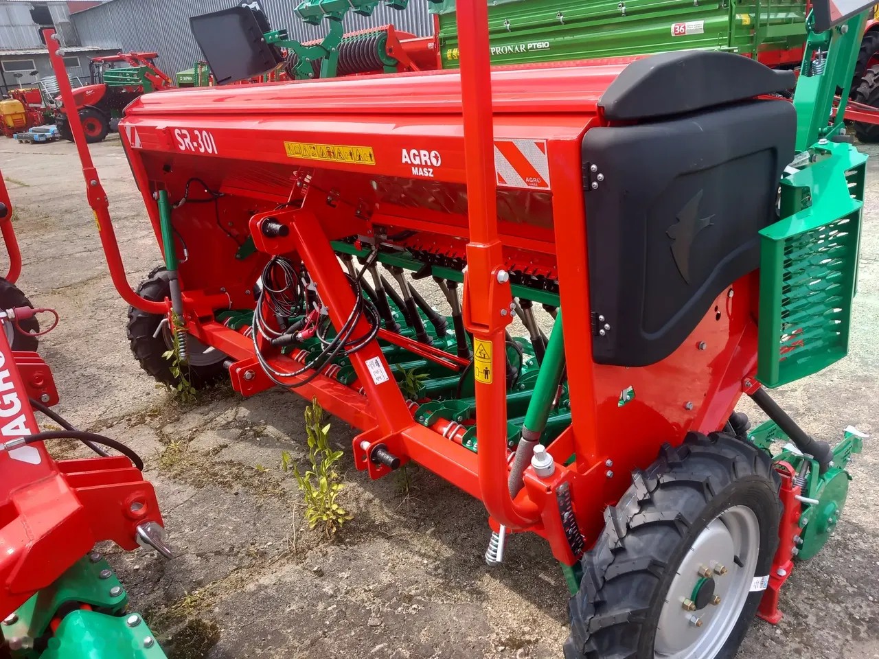 2023 Agro-Masz SR300, dovoz Skladom v EÚ — foto 6 z 15