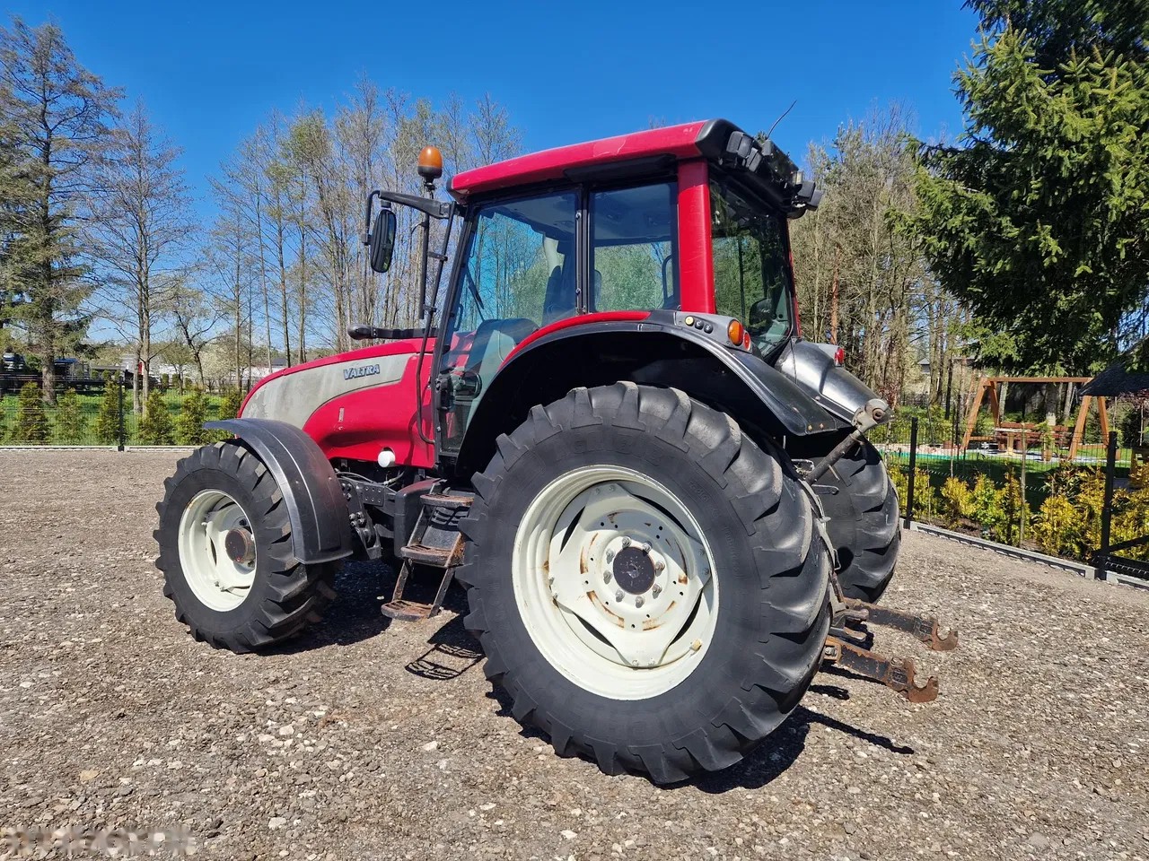 2008 Valtra T121 HiTech, 12 770 mth, dovoz Skladom v EÚ — foto 3 z 24