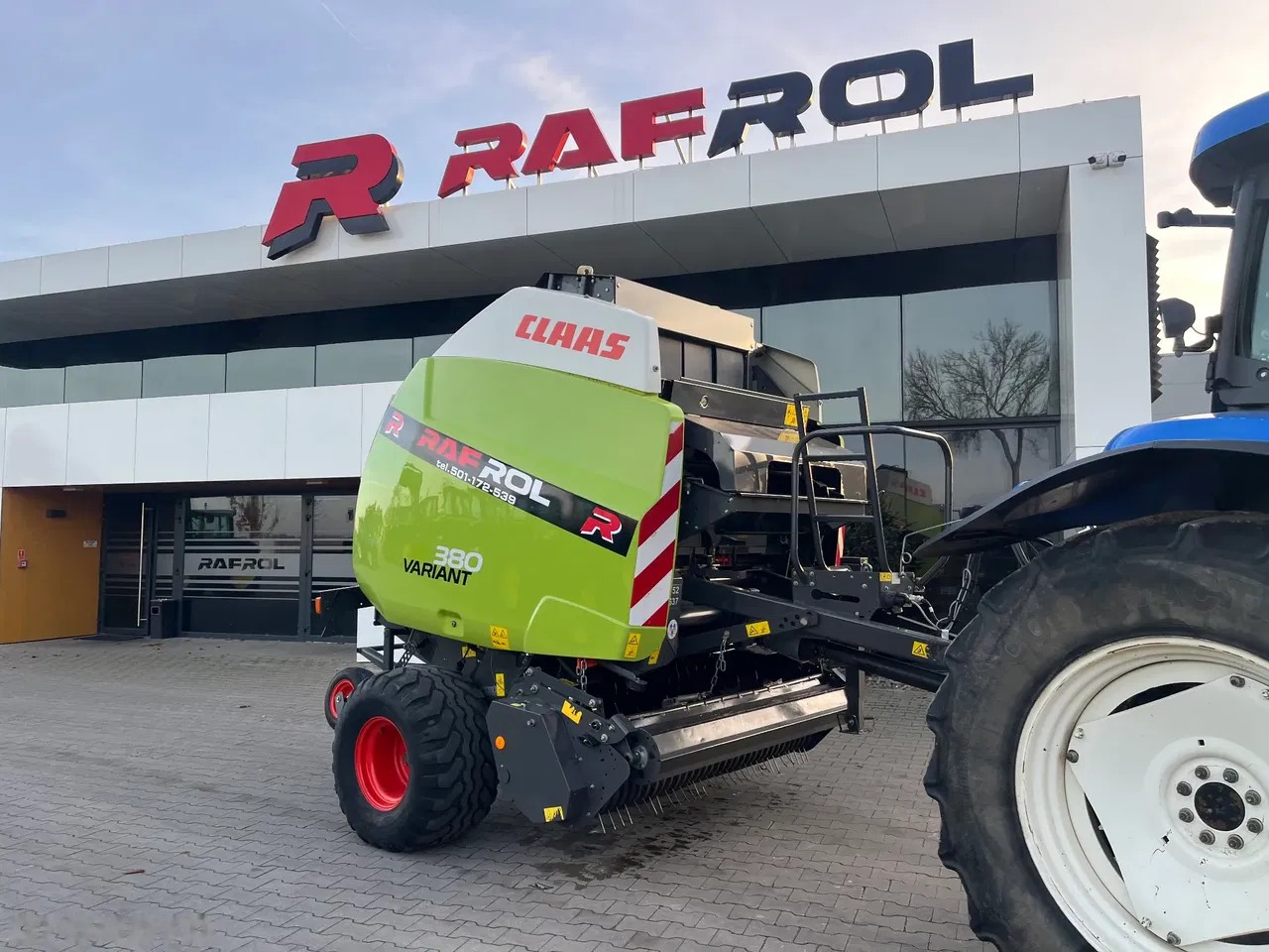 2013 Claas Variant 380, dovoz Skladom v EÚ — foto 1 | AMECAR 2013 Claas Variant 380, dovoz Skladom v EÚ — foto 1