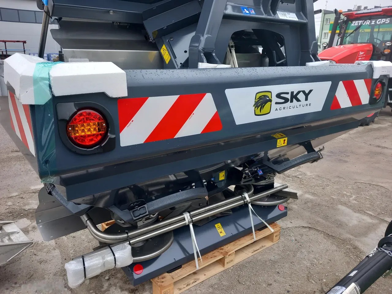 2024 Sky, dovoz Skladom v EÚ — foto 11 z 24
