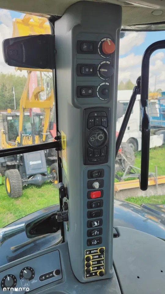 2016 Valtra S274, 1 076 mth, dovoz Skladom v EÚ — foto 16 z 19