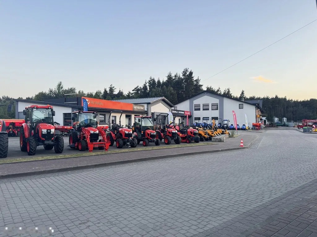 2022 Kubota M7153, 257 mth, dovoz Skladom v EÚ — foto 14 z 16