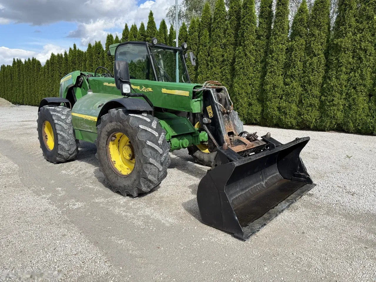 2004 John Deere 3420, 12 499 mth, dovoz Skladom v EÚ — foto 4 z 24