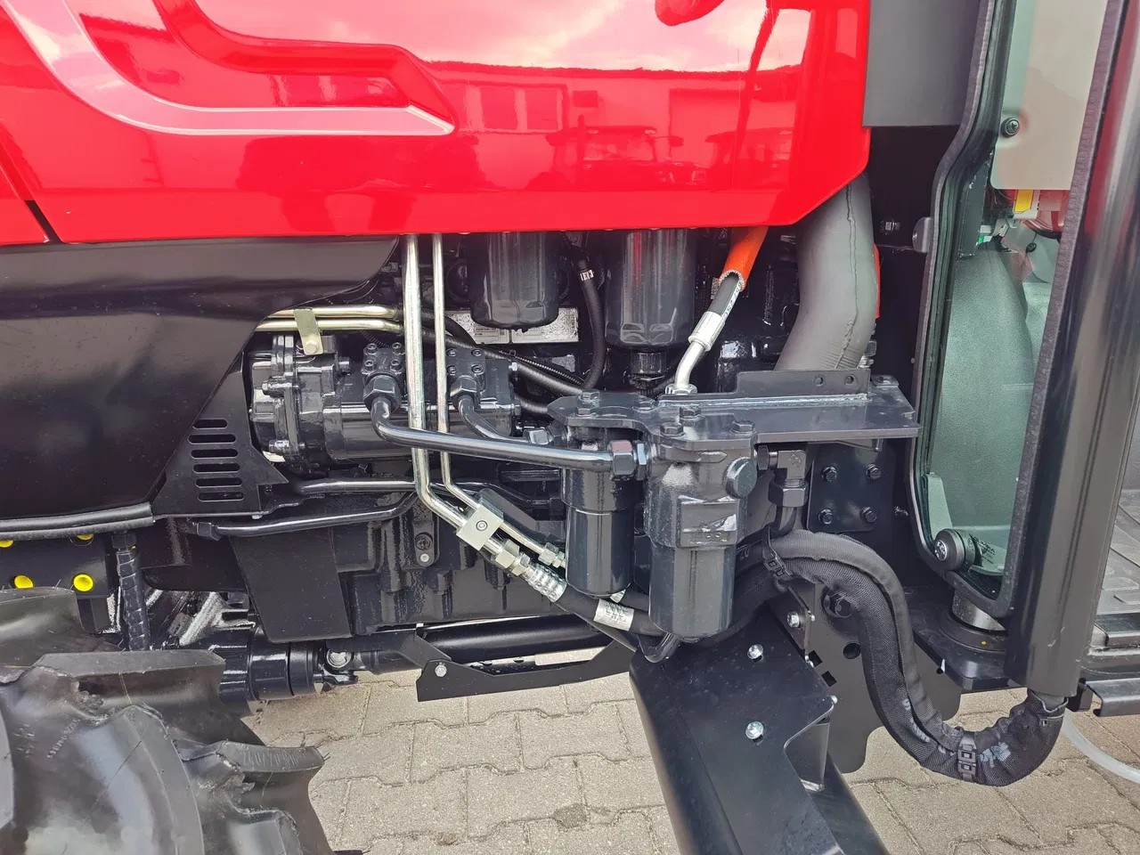 2026 Antonio Carraro AV 2.85N BASIC, 1 mth, dovoz Skladom v EÚ — foto 8 z 20
