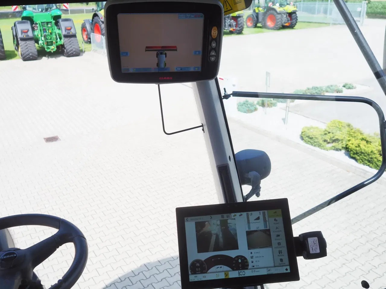 2020 Claas LEXION, 1 924 mth, dovoz Skladom v EÚ — foto 7 z 12