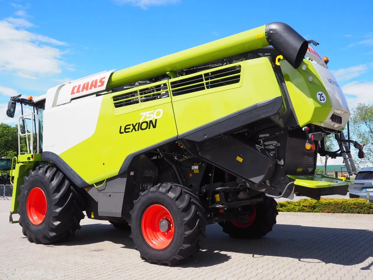 2018 Claas Lexion 750 + V770, 2 840 mth, dovoz Skladom v EÚ — foto 2 z 12