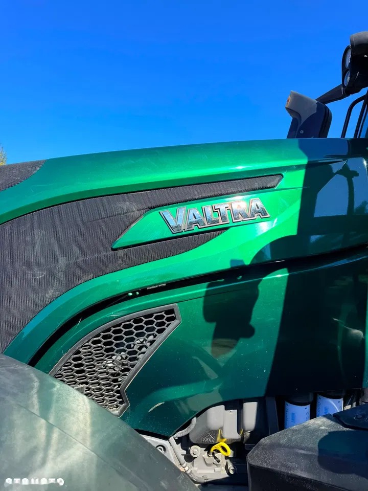 2021 Valtra T214 Versu, dovoz Skladom v EÚ — foto 10 z 24
