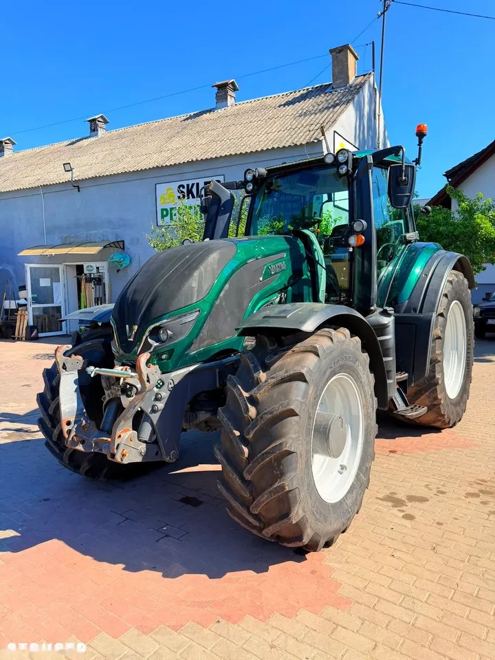 2021 Valtra T214 Versu, dovoz Skladom v EÚ — foto 9 z 24