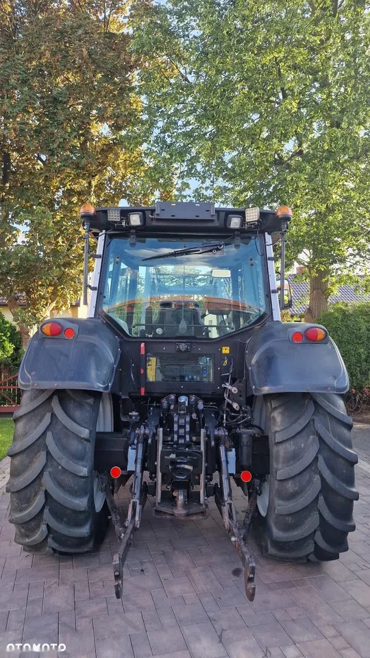 2007 Valtra N121, 12 300 mth, dovoz Skladom v EÚ — foto 2 z 24